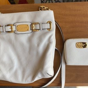 White Michael Kors purse and matching wallet